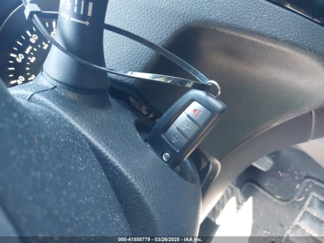 JN1BJ1CR7JW267420 Nissan Rogue Sport S