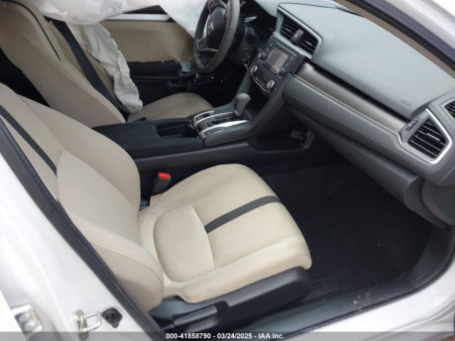 2HGFC2F6XKH552789 Honda Civic Lx
