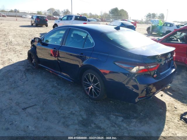 4T1G11AK4NU686704 Toyota CAMRY SE
