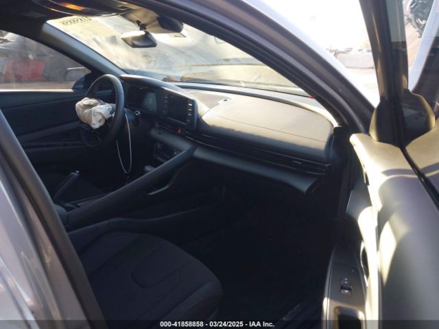 KMHLM4DGXSU905482 Hyundai Elantra Sel Sport