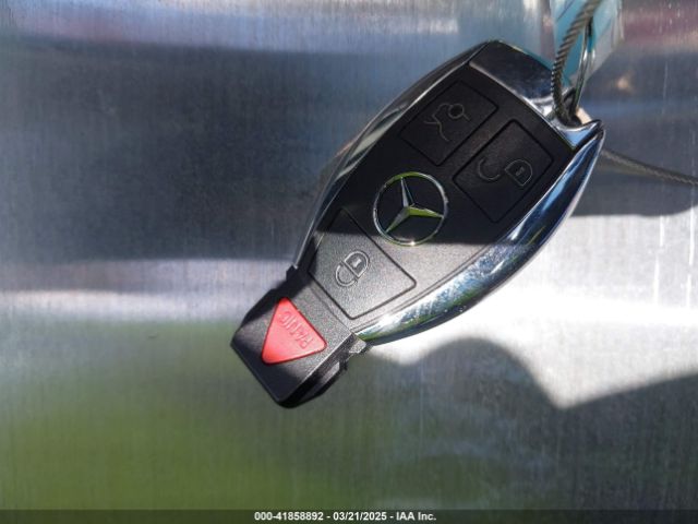 WDC0G4JBXJV032990 Mercedes-Benz GLC 300