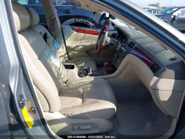 2003 LEXUS ES 300 JTHBF30G830125207 Photo 4