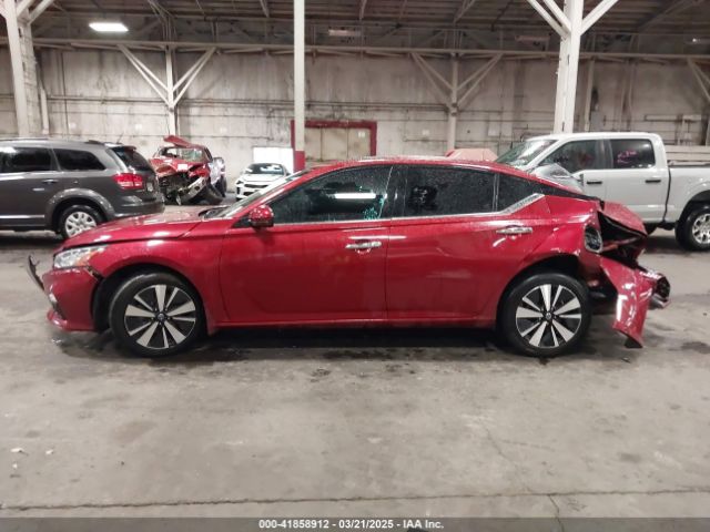 1N4BL4EW8NN392360 Nissan Altima Sl Intelligent Awd