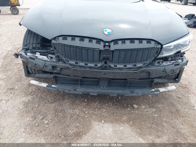 3MW5R1J07L8B32129 BMW 330I