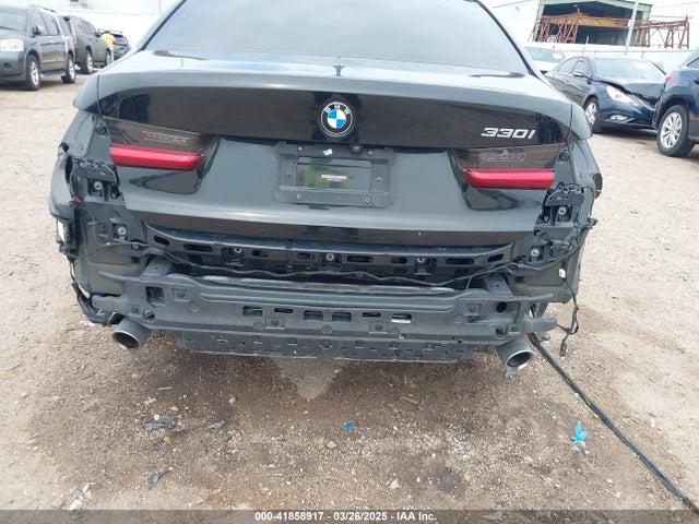 3MW5R1J07L8B32129 BMW 330I