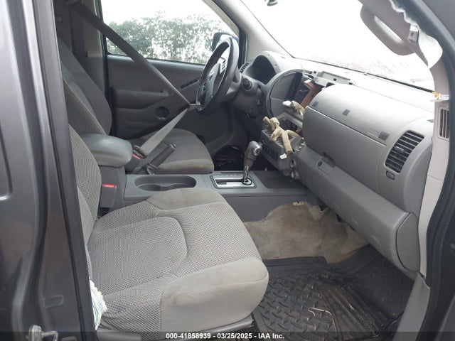1N6AD0EV5HN765973 Nissan Frontier Sv