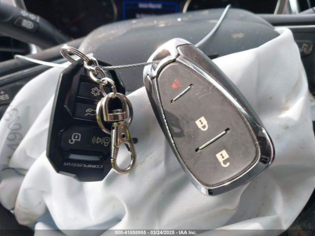 3GNAXUEV4NL187577 Chevrolet Equinox Awd Lt