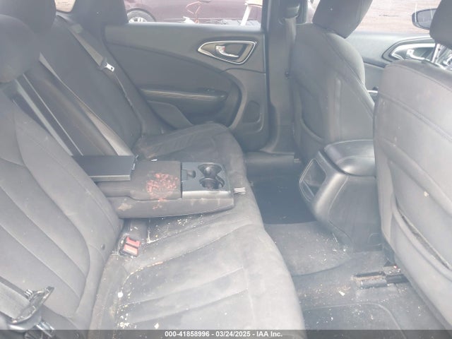 Chrysler 200 Limited 2015 1C3CCCABXFN679278 Image 8