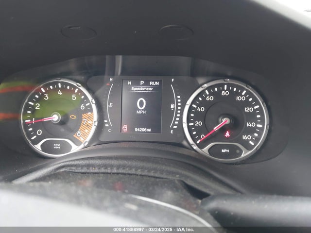 ZACNJBAB7LPK90621 Jeep Renegade Upland 4x4