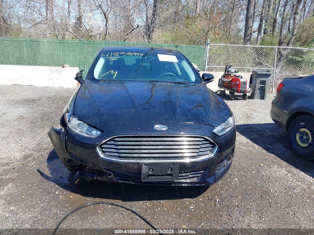1FA6P0HD8G5105353 Ford FUSION SE