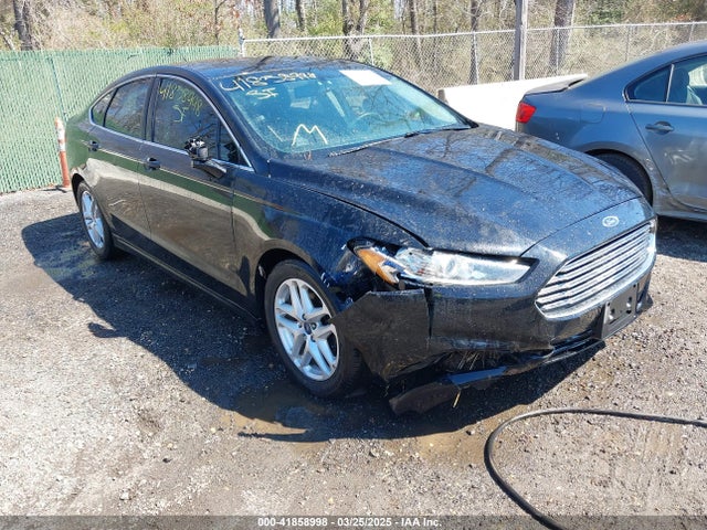 1FA6P0HD8G5105353 Ford FUSION SE