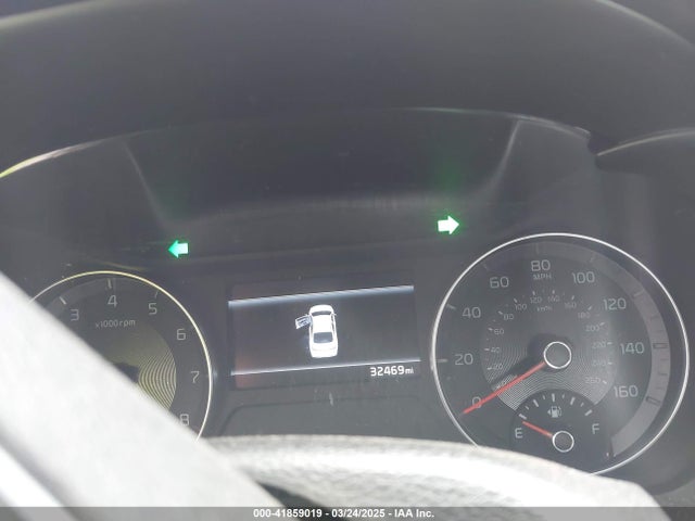 3KPF24AD6PE509962 KIA Forte Lxs
