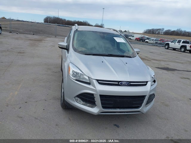 1FMCU9J92EUD59994 Ford Escape Titanium