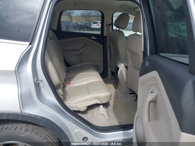 1FMCU9J92EUD59994 Ford Escape Titanium