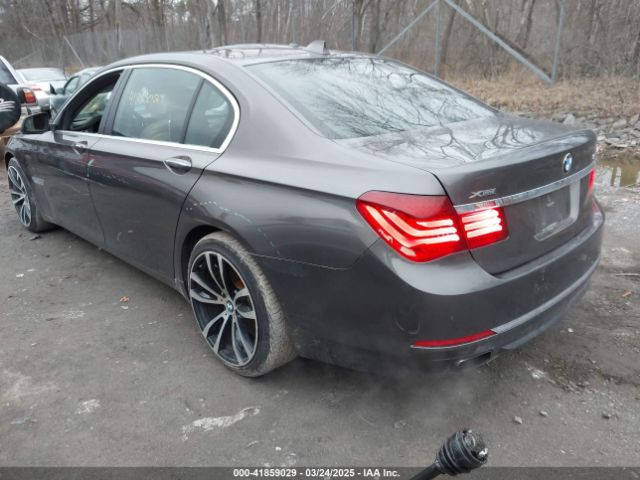 2014 BMW ALPINA B7 WBAYF8C56ED653288 Photo 2