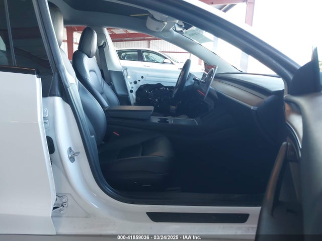 5YJ3E1EB3MF003027 Tesla Model 3 Long Range Dual Motor All-wheel Drive
