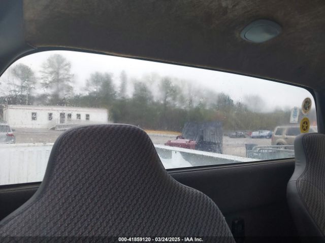 2000 DODGE RAM 1500 1B7HC16Y9YS512370 Photo 7