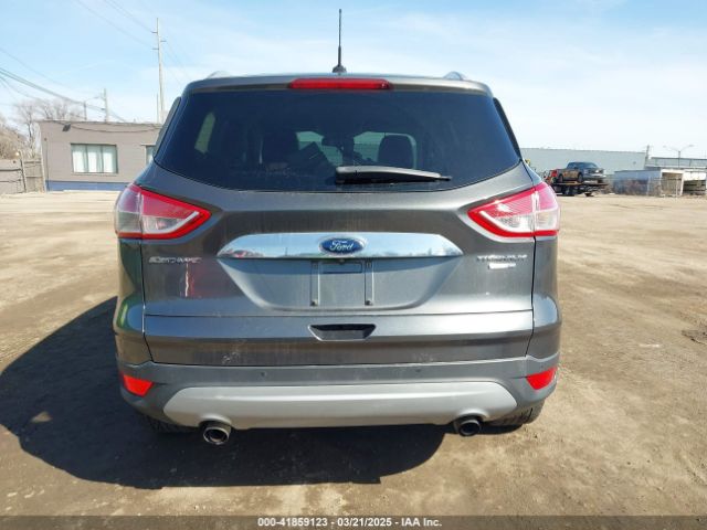 1FMCU9JX5GUA65412 Ford Escape Titanium