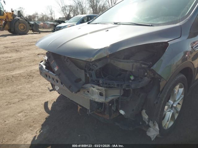 1FMCU9JX5GUA65412 Ford Escape Titanium