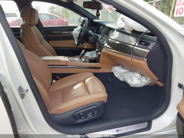 2013 BMW 740I WBAYA6C52DD143862 Photo 4