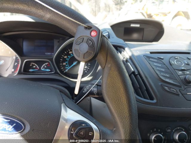 1FMCU0F77FUA04291 Ford ESCAPE S