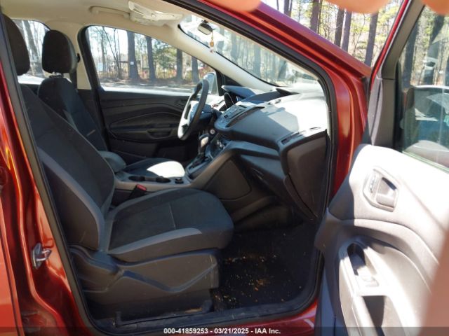 1FMCU0F77FUA04291 Ford ESCAPE S