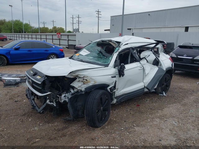 3VVRX7B2XNM040425 Volkswagen Taos 1.5t Se