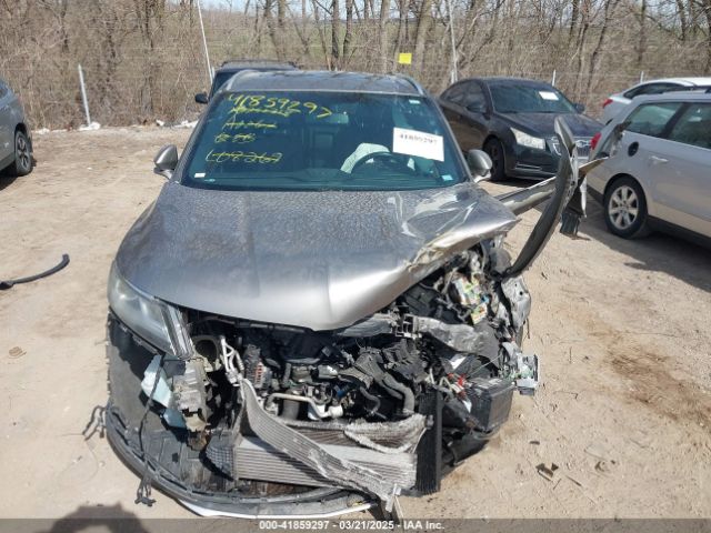 5LMCJ3D92HUL08269 Lincoln Mkc Reserve