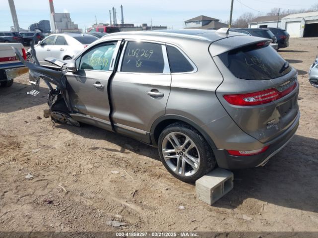 5LMCJ3D92HUL08269 Lincoln Mkc Reserve