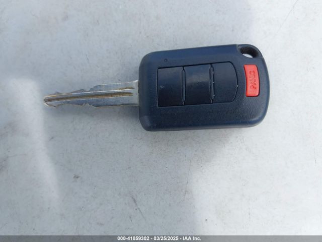 ML32A3HJ9JH013209 Mitsubishi MIRAGE ES