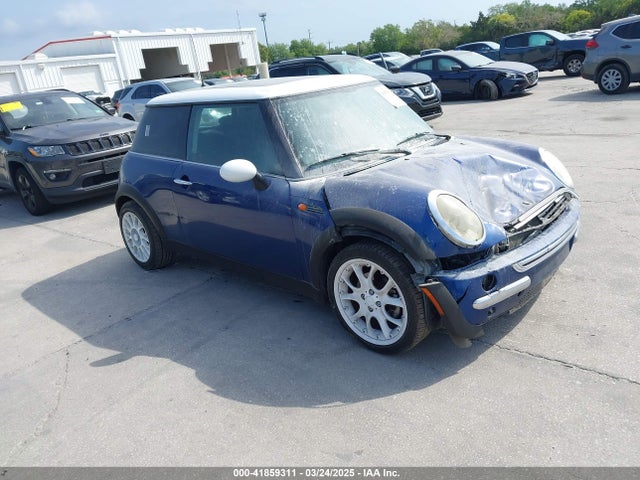 2003 MINI COOPER WMWRC33423TC48509 Photo 0