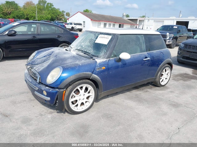 2003 MINI COOPER WMWRC33423TC48509 Photo 1