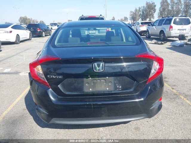 Honda Civic Lx 2018 2HGFC2F56JH508617 Image 16