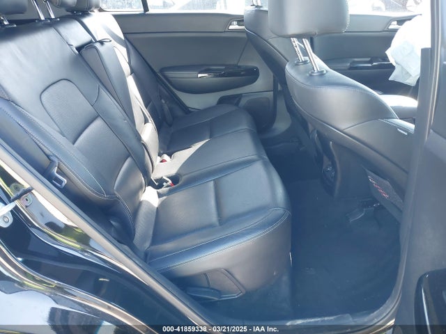 KNDPNCAC9J7324292 KIA Sportage Ex