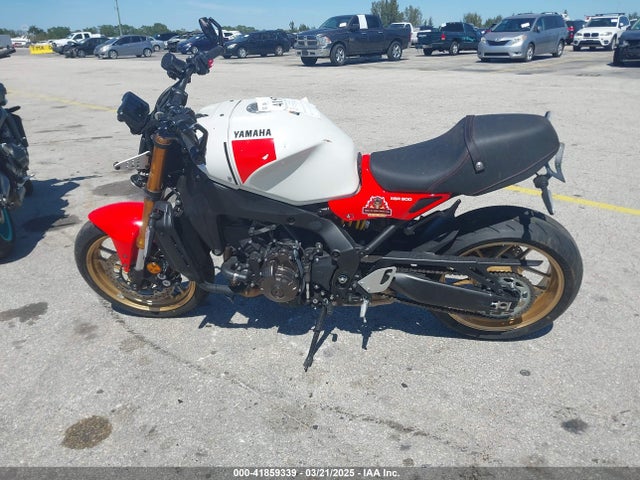 Yamaha Mtm890 (xsr900) 2024 JYARN80E6RA002972 Image 12