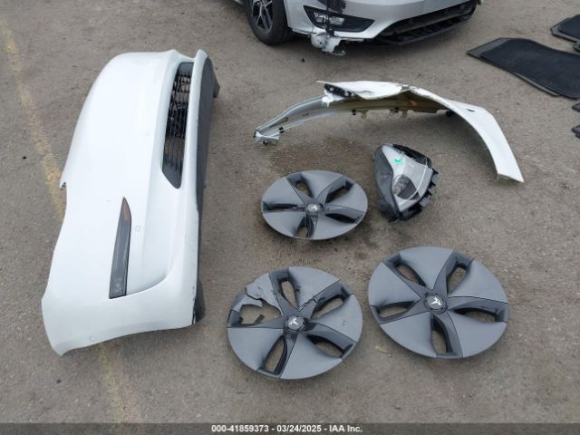 5YJ3E1EB2KF361541 Tesla Model 3 Long Range/performance