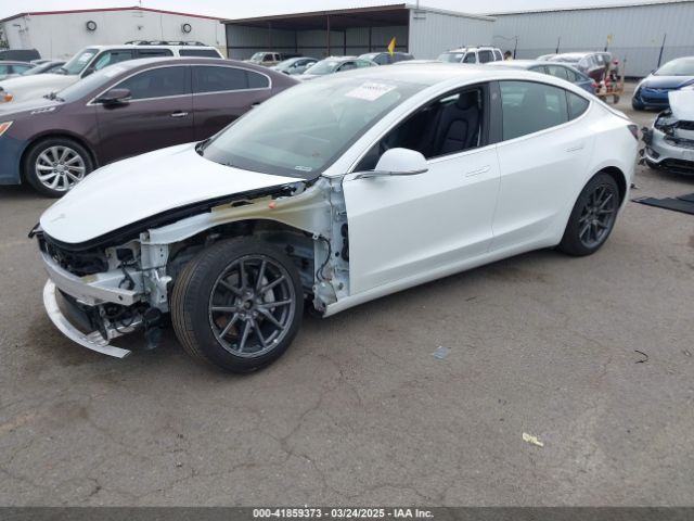 5YJ3E1EB2KF361541 Tesla Model 3 Long Range/performance