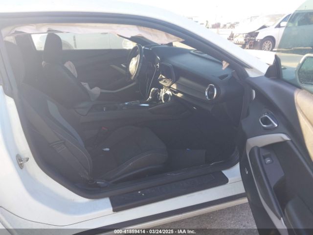 1G1FB1RX0K0147019 Chevrolet Camaro 1lt
