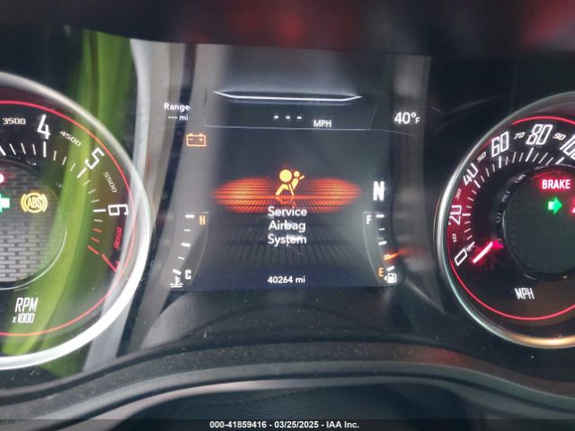 2C3CDZJG2NH188111 Dodge Challenger Gt