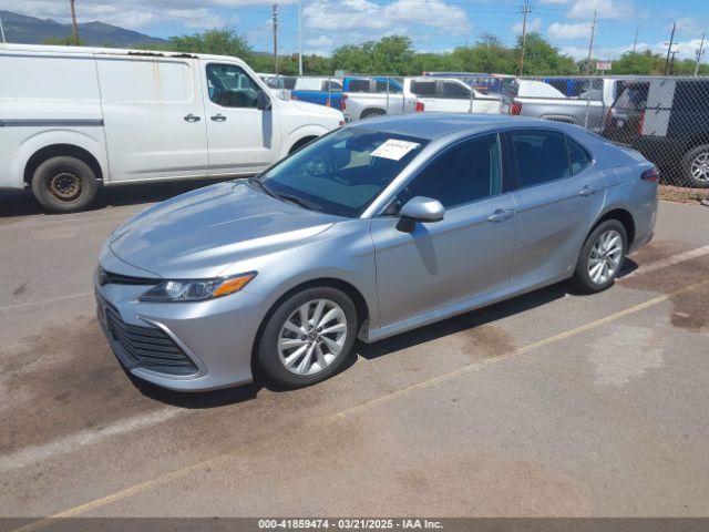 4T1C11AK3NU638299 Toyota CAMRY LE