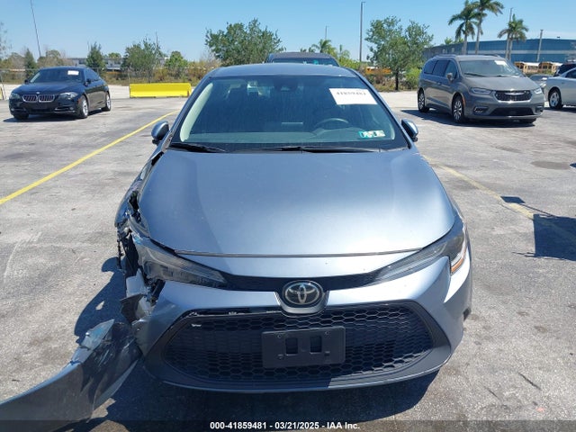 Toyota COROLLA LE 2022 5YFEPMAEXNP342314 Image 12