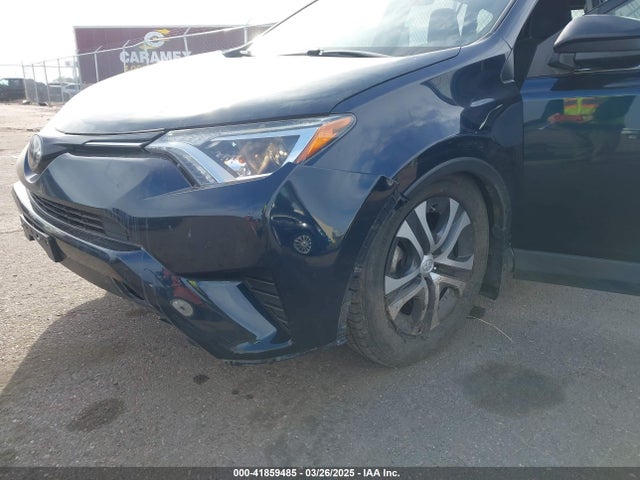 JTMBFREV0HJ161566 Toyota RAV4 LE