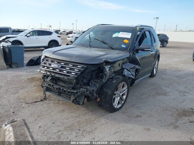 Ford Explorer Limited 2017 1FM5K7F83HGE22140 Image 2