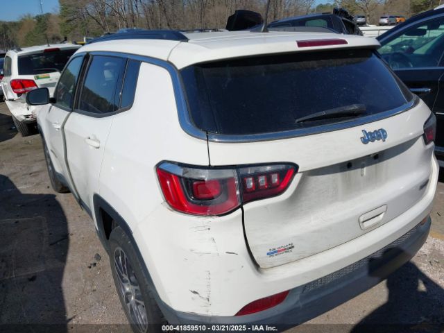 3C4NJCBB7KT755879 Jeep Compass Sun And Wheel Fwd