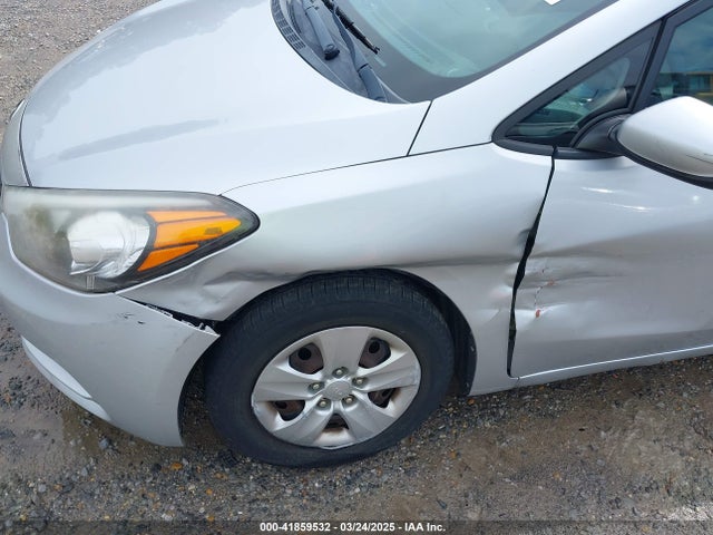 KIA dohc mpi nu 2015 KNAFK4A69F5406012 Image 6