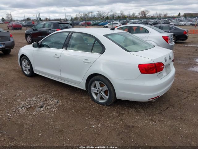 3VWLL7AJ5EM416017 Volkswagen Jetta 2.0l Tdi