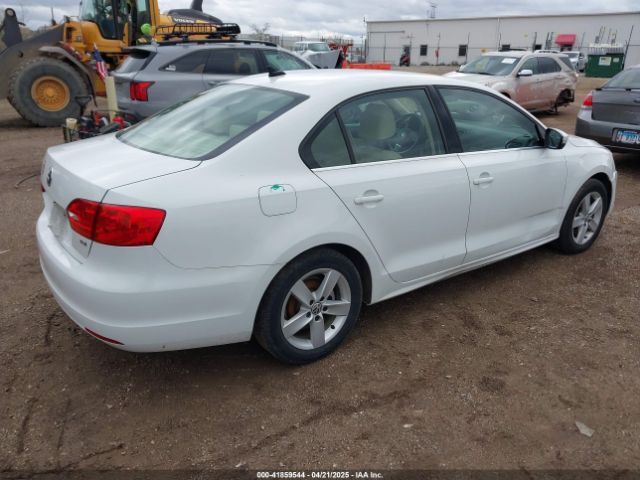 3VWLL7AJ5EM416017 Volkswagen Jetta 2.0l Tdi