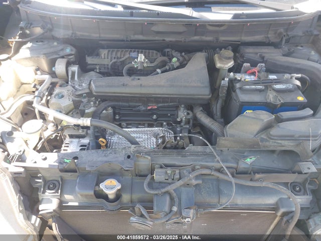 KNMAT2MT0FP571306 Nissan ROGUE SV