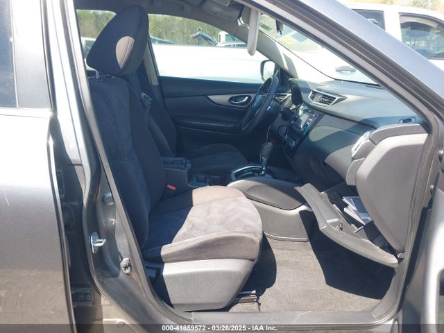 KNMAT2MT0FP571306 Nissan ROGUE SV