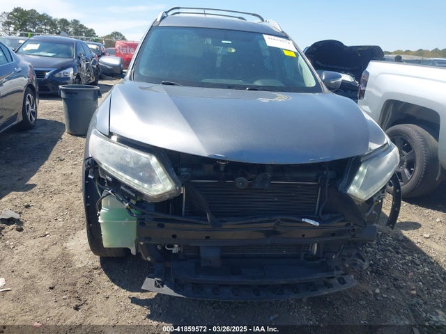 KNMAT2MT0FP571306 Nissan ROGUE SV